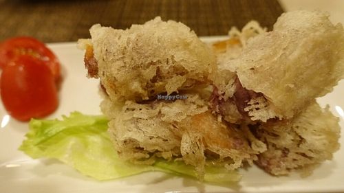 Purple Yam Roll at Honzen Cafe in Central Singapore