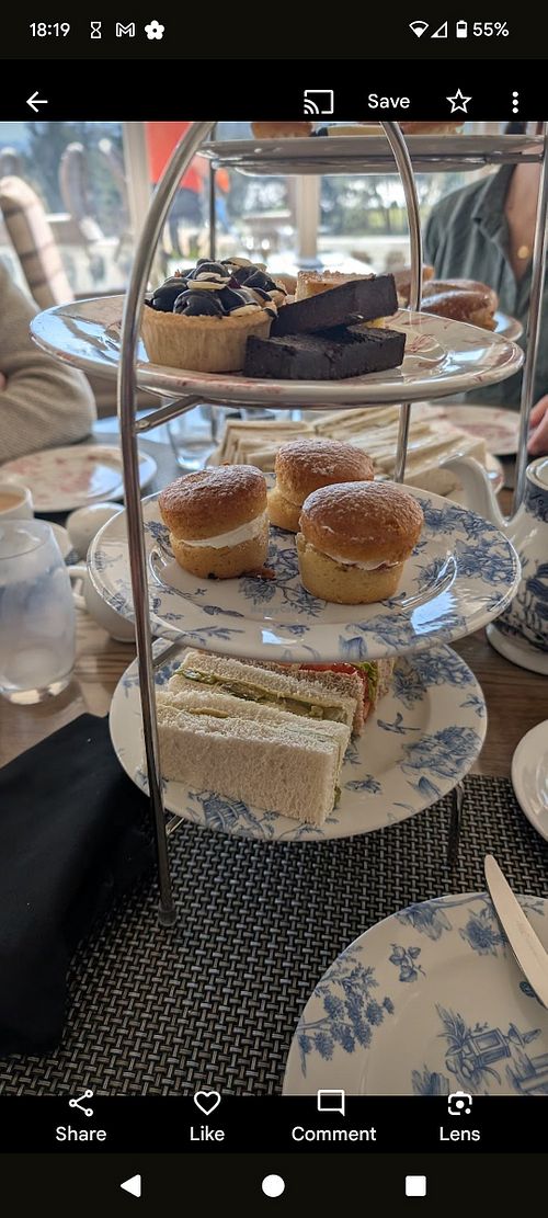 Short notice vegan afternoon tea (no scones) at Garden Restaurant in Aberfoyle