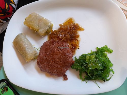 Menú del dia: spring rolls and seitan at Verdgana - Maybe closed in Canet De Mar