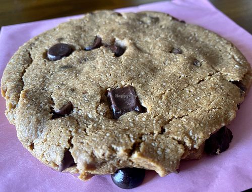 Vegan chocolate chip cookie  #Veganuary at Valentine Sweets in Pasadena