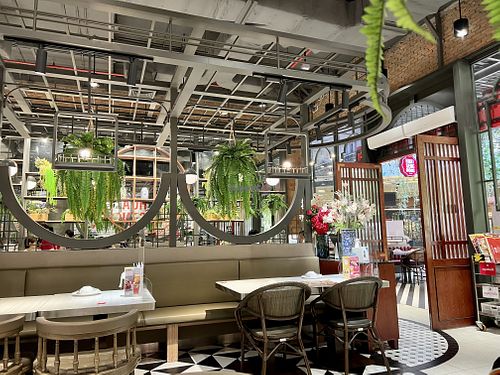 Atmosphere   at Hua Seng Hong ฮั่วเซ่งฮง 和成豐 - Central Eastville in Bangkok