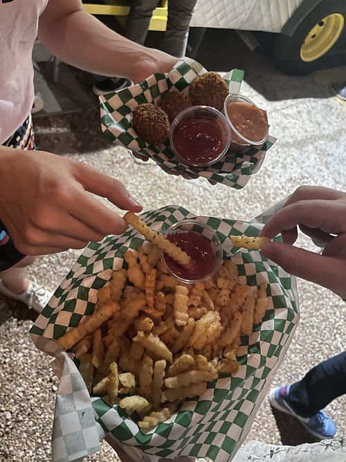 Bloom Foods Food Truck