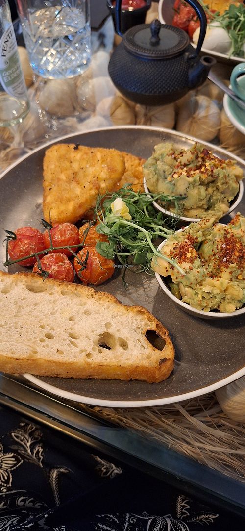 Adapted vegan breakfast at The Orangery in Southampton