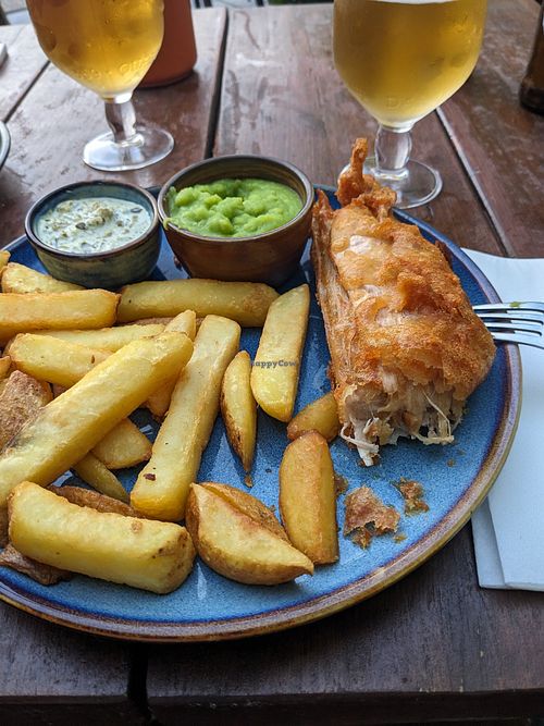 Fish & Chips made from banana blossom with vegan remoulade and mashed peas at Rose & Crown in Yealmpton