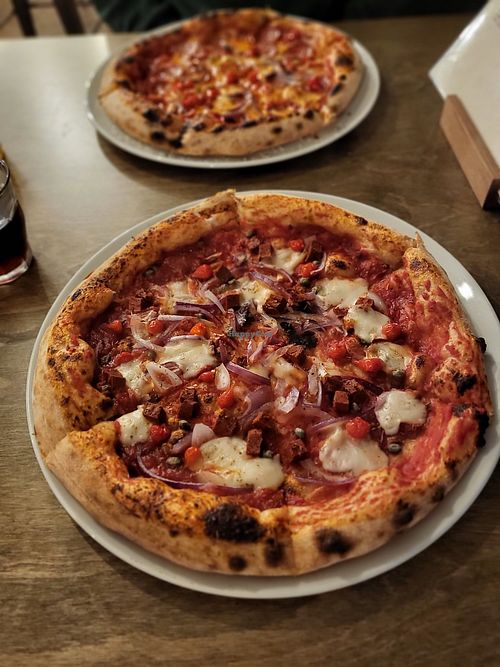 Vegan nduja and chorizo pizza #Veganuary at Bakehouse 32 in Stretford