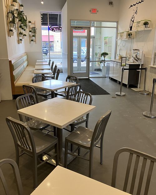  at Hawaii Poke Bowl in Eagan