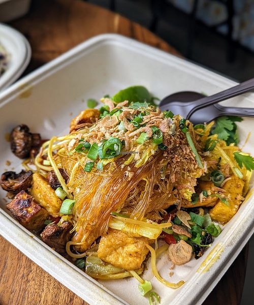 Lemongrass tofu Singapore noodle at Ba Bar Green in Seattle