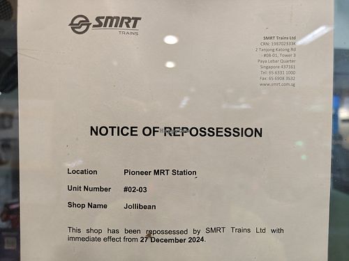 Closed down at Jollibean - Pioneer MRT in West Singapore
