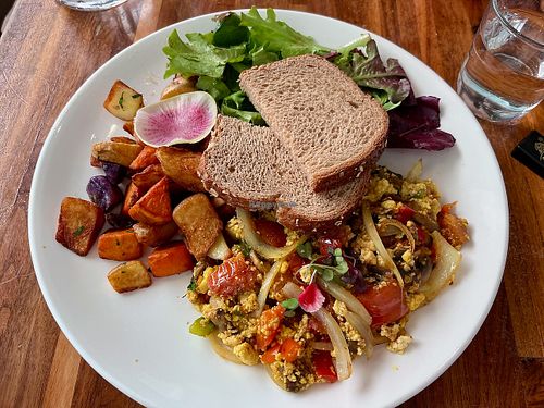  at Lapisara Eatery in San Francisco