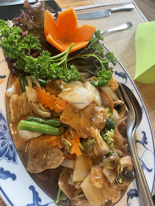 V3  at Kim Chung in Nuremberg