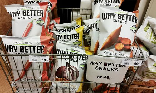 Way Better snacks  at Brandtzaeg Helsekost in Haugesund