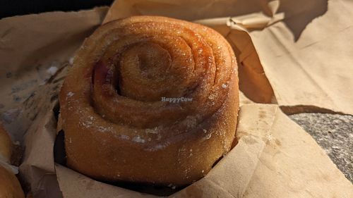 Cinnamon bun at The Hippie Baker in Vigo