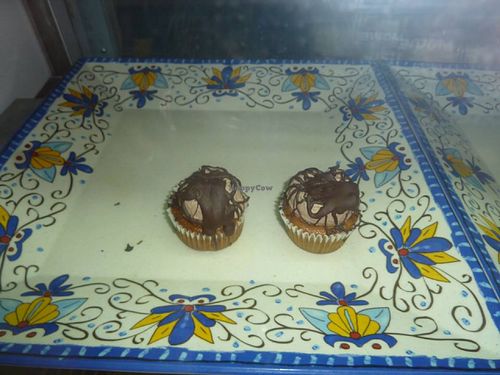 Vanilla chocolate cupcakes at Vegeria - Viva Book Complex in San Antonio
