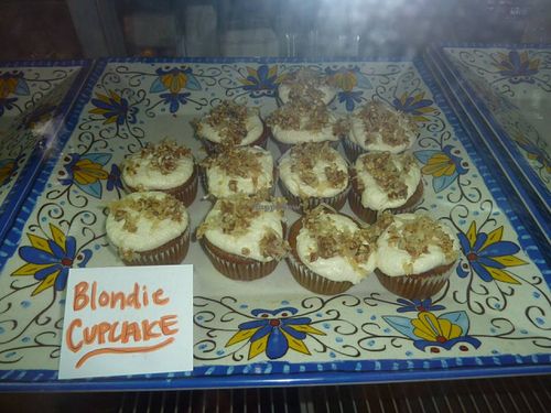 Blondie cupcakes at Vegeria - Viva Book Complex in San Antonio