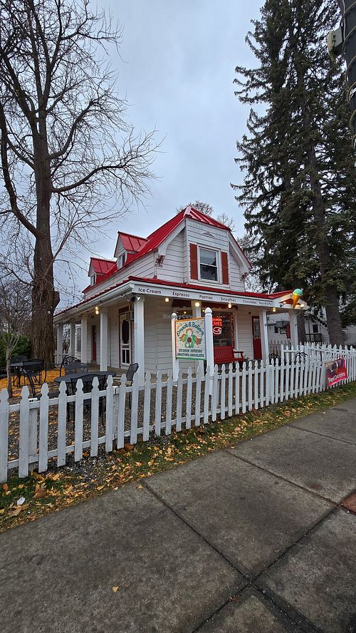 Outside at Emack & Bolio's in Albany