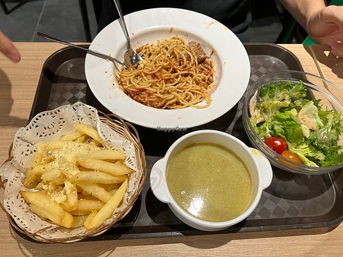 $5 bolognese set with $2 truffle fries  at Lian Xin - 莲芯膳坊 in Central Singapore