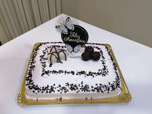 Bolo de Aniversário / Birthday cake at Vegan Details in Braga