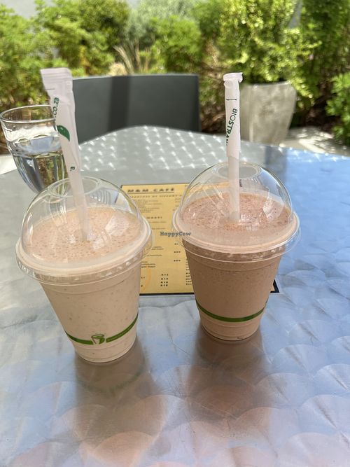 Cold chai latte and peanut butter smoothie  #Veganuary at M & M Cafe in Cape Town