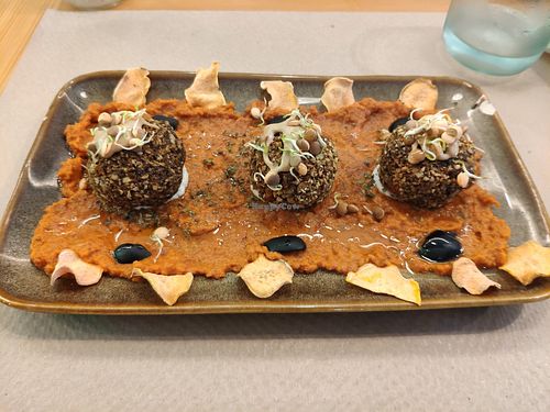 Albóndigas at Greens 42 in Alicante