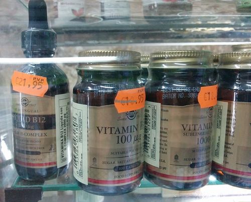 B12 supplements at Veganoteca in Barcelona
