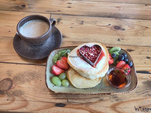 Vegan pancakes at togather in Munich