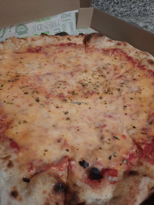 La Margavegan pizza at Pizzería Pipazze in Fuengirola