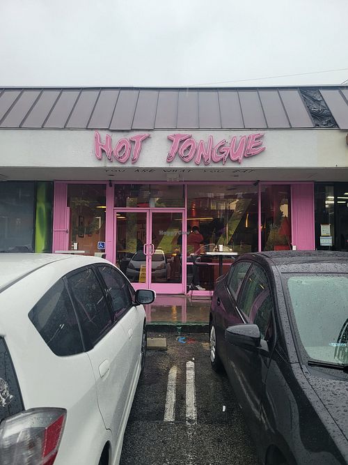Outside at Hot Tongue Pizza in Los Angeles