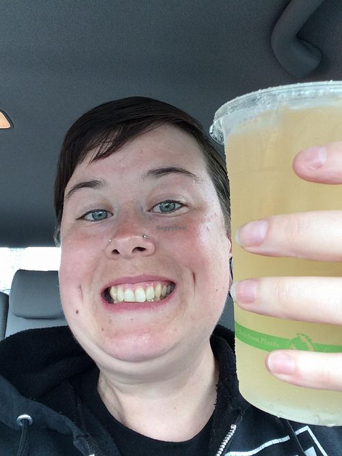 One last stop before I leave. Temple Mandarin Orange flavour. Yes! at Maui Kombucha in Haiku