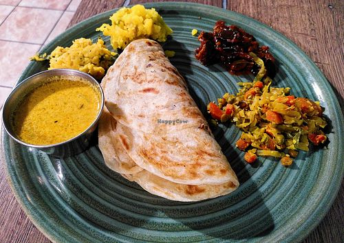 Barotha set at Le Petit Veg in Paris