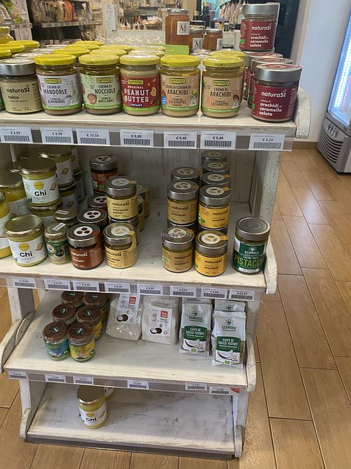 Nut butters/ burri di noci   at Il Germoglio in Bari