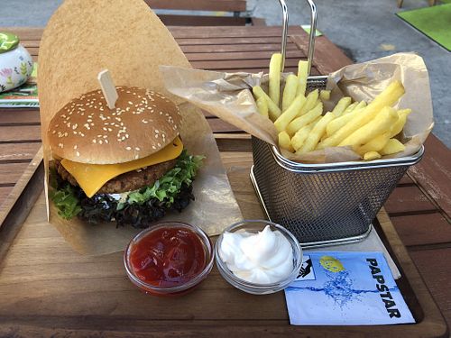 Der „Avocado Burger Vegan" war sehr gut!  at Big Vegan in Wetzikon