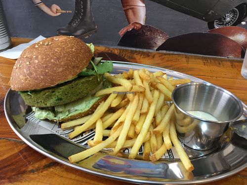 Green revolution burger  at Green Revolution - Maybe closed in Lisbon