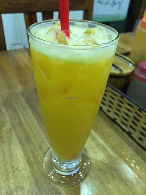 Passionfruit Juice at Vegetarian in the Golden Age in Vientiane