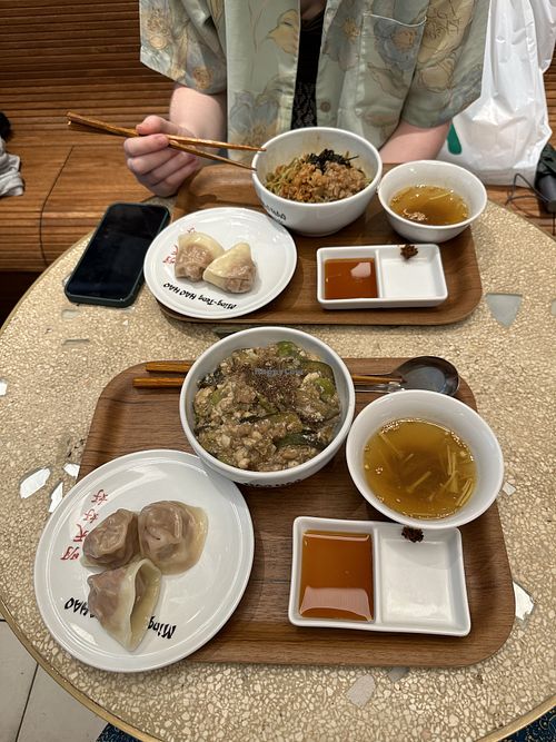   at Ming-Teng HAO HAO in Tokyo