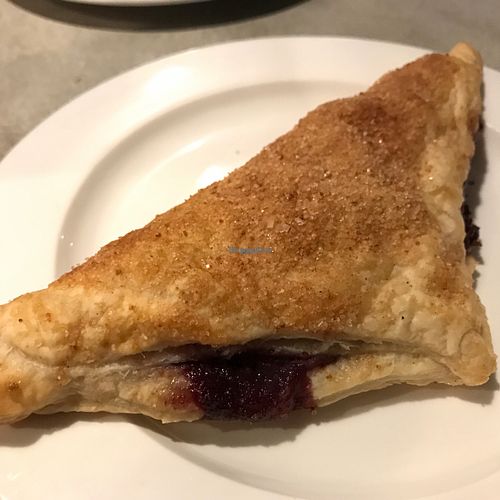 turnover / danish at Jivamukti Canteen in Berlin