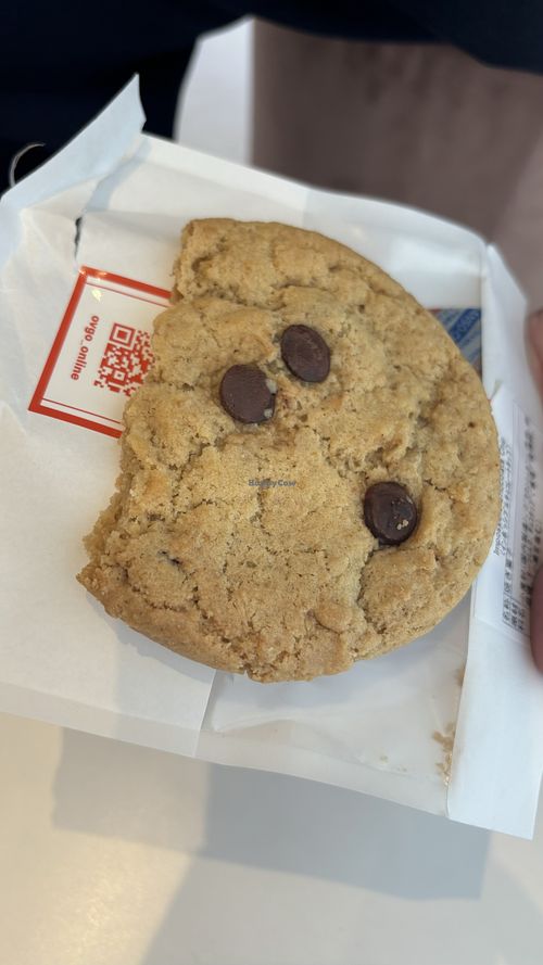 Choc chip cookie  at OVGO B.A.K.E.R. - Meiji st. in Tokyo