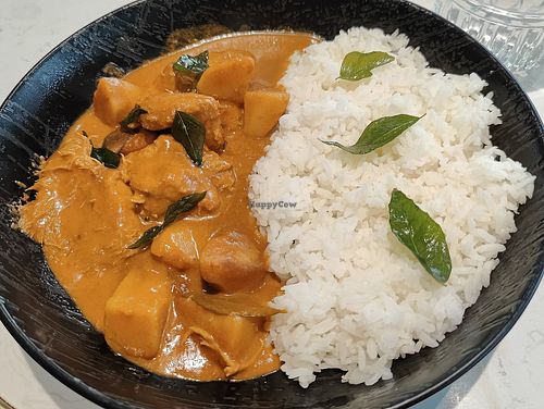 Lion mane mushroom Curry rice at Haven on Earth in Central Singapore