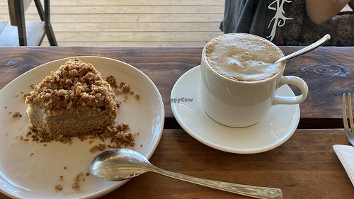 Cappuccino with a delicious pear&cinnamon crumble cake   at Planta in Pichilemu