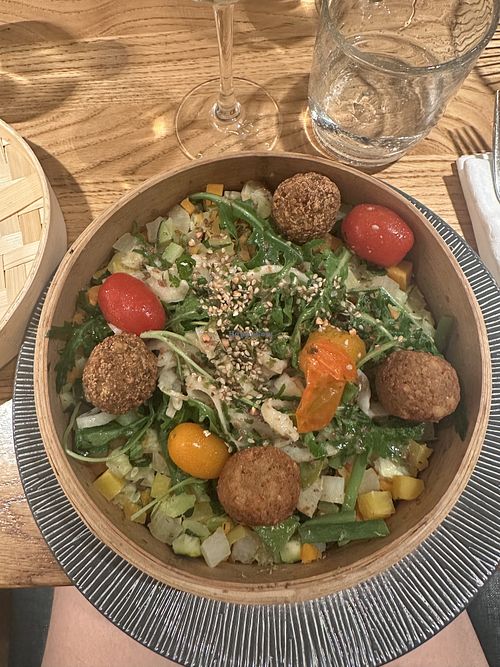 “Le Quai” steamed bowl with falafels  at Le Quai in Amiens