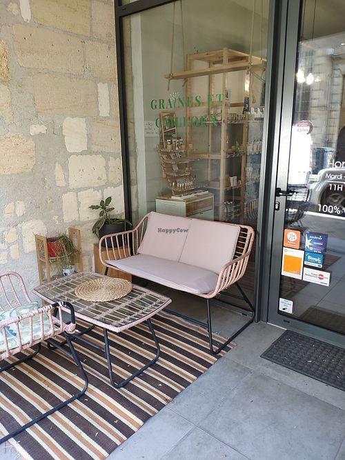 Outside seating at Graines Et Cailloux in Bordeaux