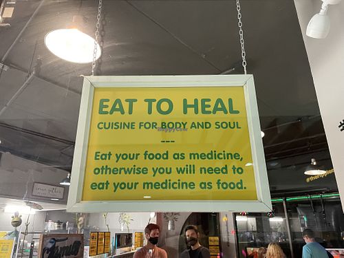 Sign  at Rock N Rolls in Honolulu