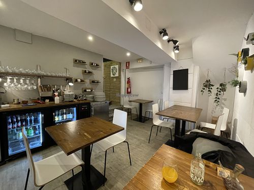 Quite cozy inside. There are more tables in another room  at Mitoa Pizzeria in Barcelona