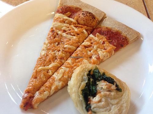 Cheezey pizza, plenty of vegan cheese so creamy, juicy and yummy! at Mean Greens in Denton