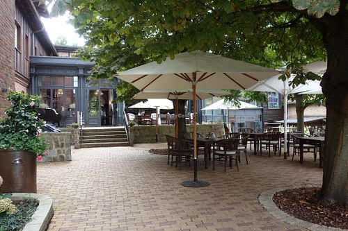 Outdoor seating at Spreewälder Privatbrauerei 1788 in Schlepzig