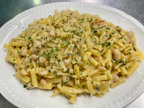 pasta with beans at Scugnizzo in Naples
