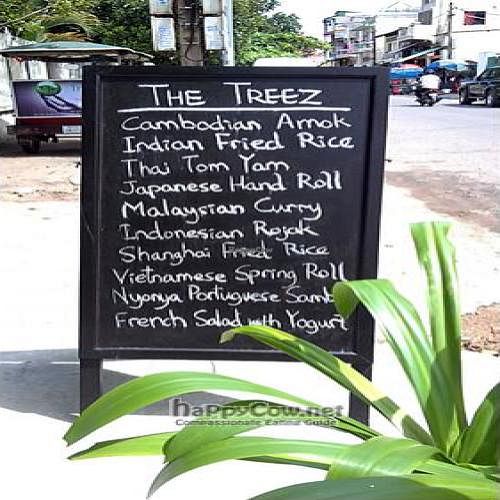 Menu board at The Treez Recipe in Phnom Penh