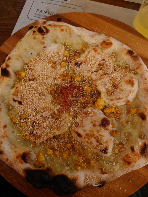 Primavera pizza at Paninothek in Innsbruck