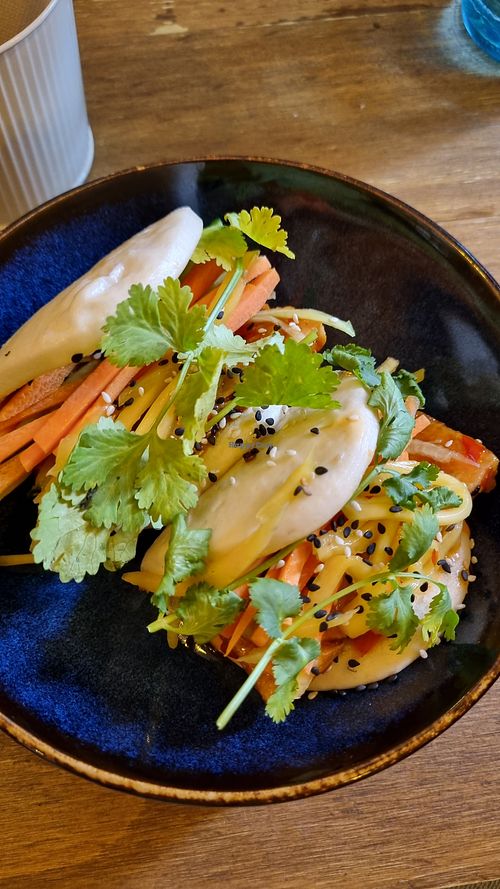 Summer bao (delicious!) at Meet Vegano in Malaga