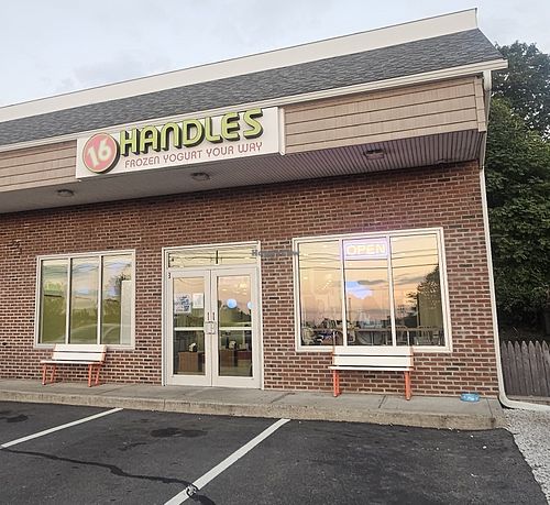  at 16 Handles in Rensselaer