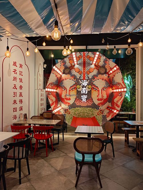 interior decor at The Hainan Story 海南寶 -Jln Sultan in Central Singapore